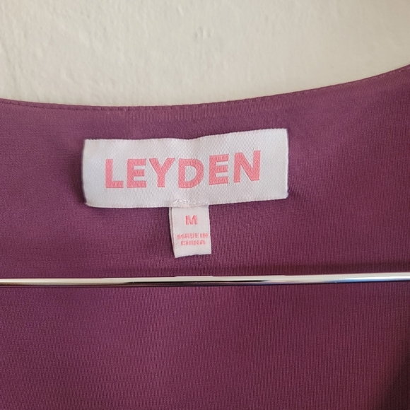 Leyden, Longsleeve Cowlneck Bodysuit, Wine, Size Medium - Picture 6 of 7